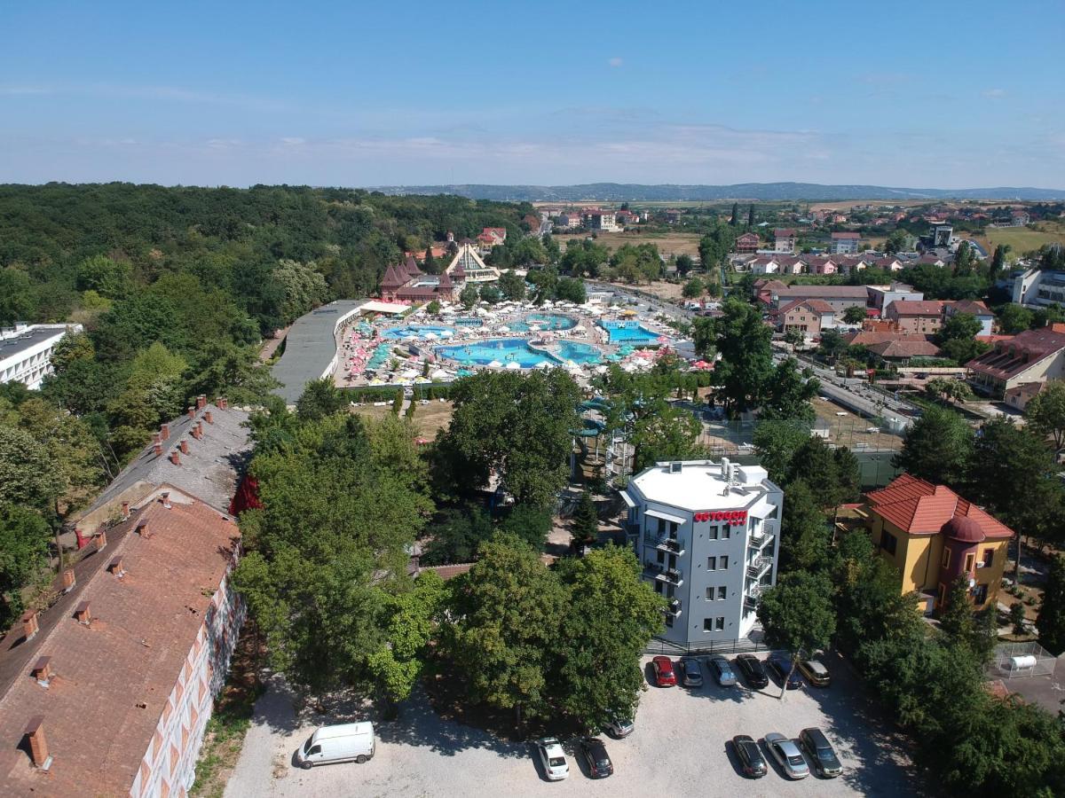Hotel Octogon Băile Felix Exteriér fotografie